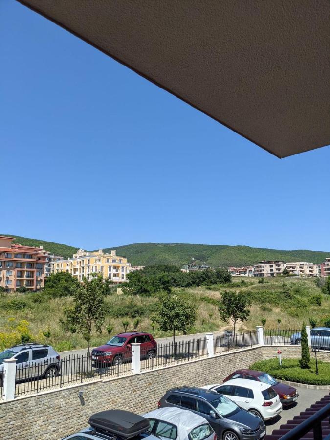 Sunny Star Dreams Condo W Prime Location, Pool, Sea View スヴェティ・ヴラス エクステリア 写真