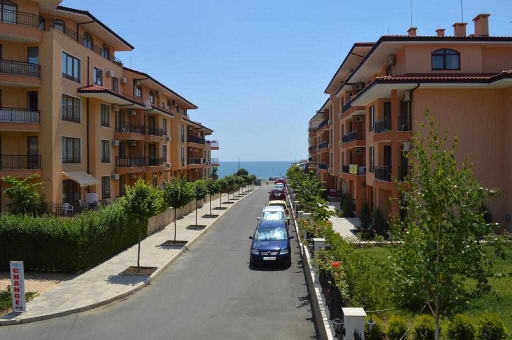 Sunny Star Dreams Condo W Prime Location, Pool, Sea View スヴェティ・ヴラス エクステリア 写真