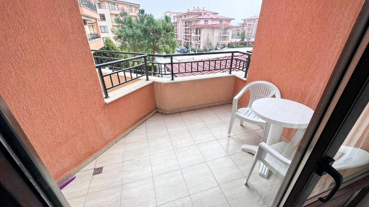 Sunny Star Dreams Condo W Prime Location, Pool, Sea View スヴェティ・ヴラス エクステリア 写真